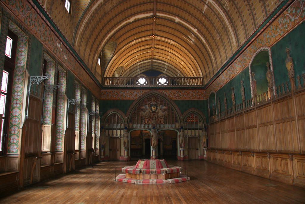 Tour of the Château de Pierrefonds