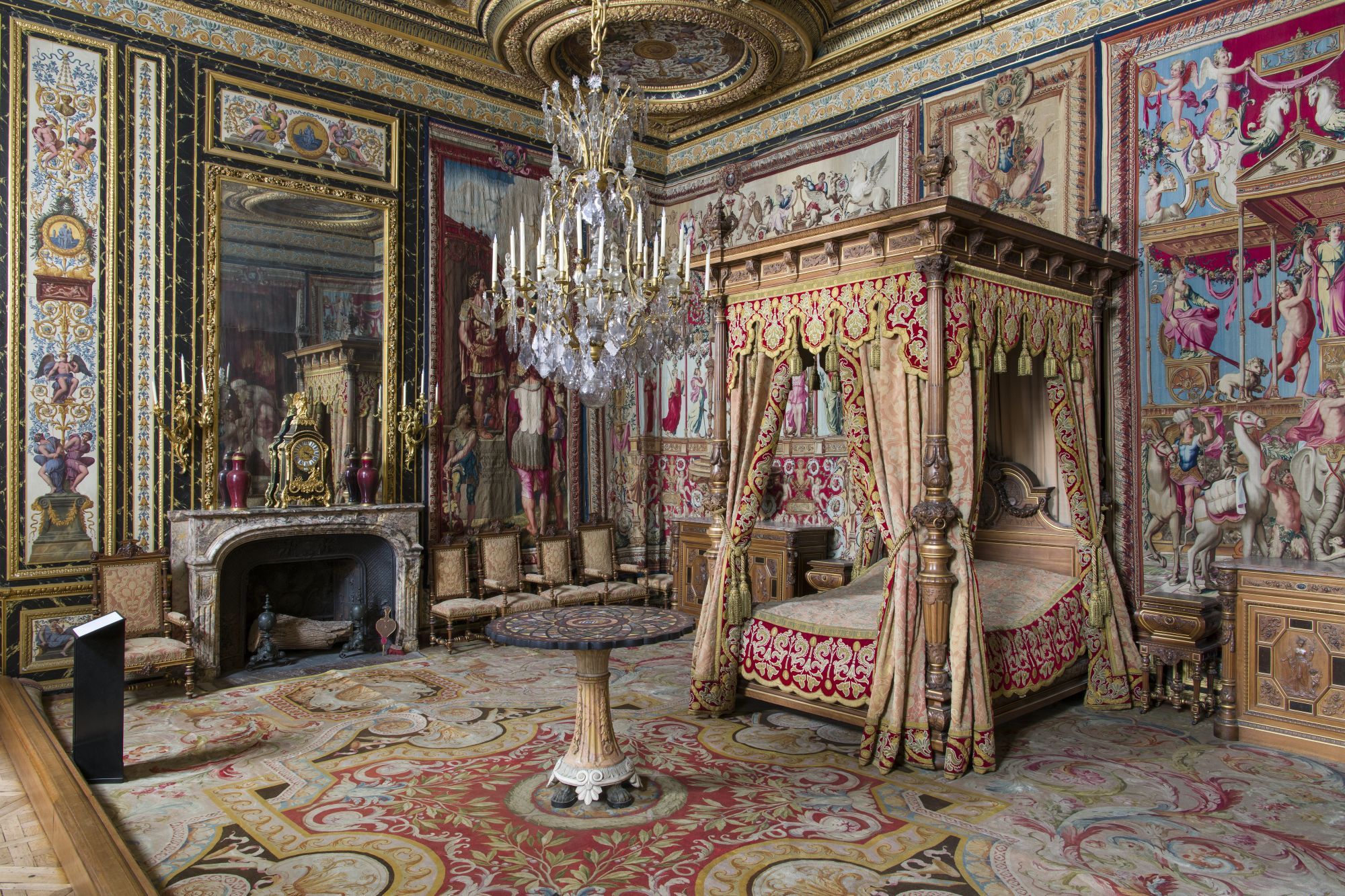 FONTAINEBLEAU