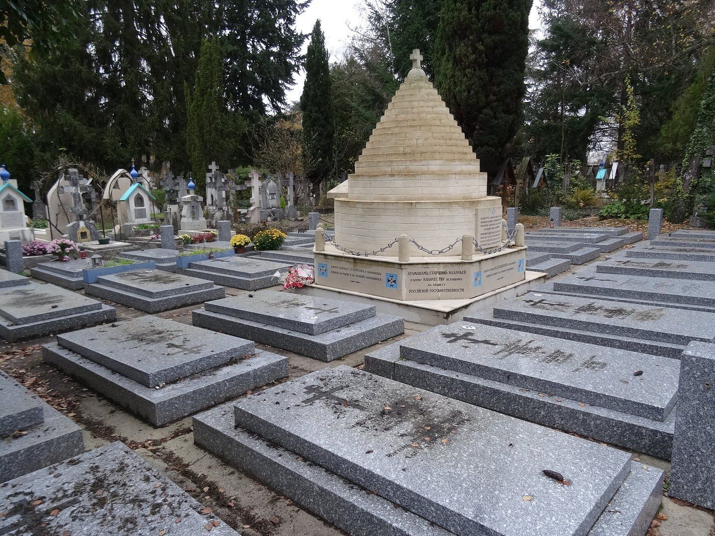 russian-cemetery